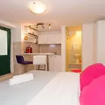 Modern And Practical In The Heart Of Apartamento