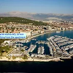 Modern And Practical In The Heart Of Split