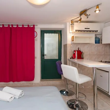 Modern And Practical In The Heart Of 公寓 *